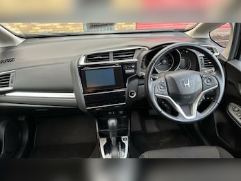 Used Honda Jazz 2018 for sale - 76493928: Photo