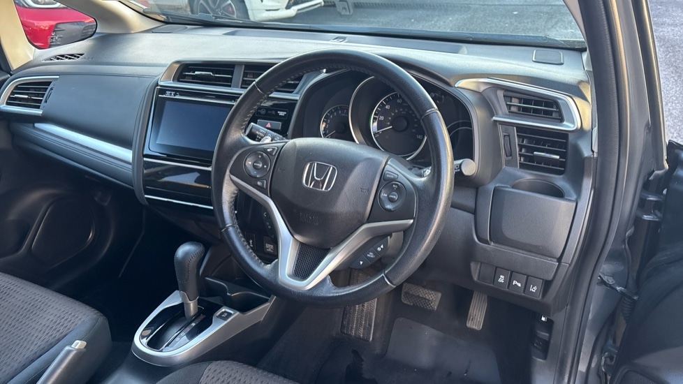 Used Honda Jazz 2018 for sale - 76493928: Photo 9