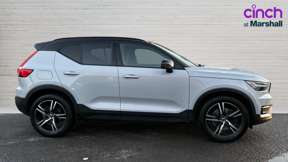 Used Volvo XC40 2020 for sale - 77010500: Photo 2