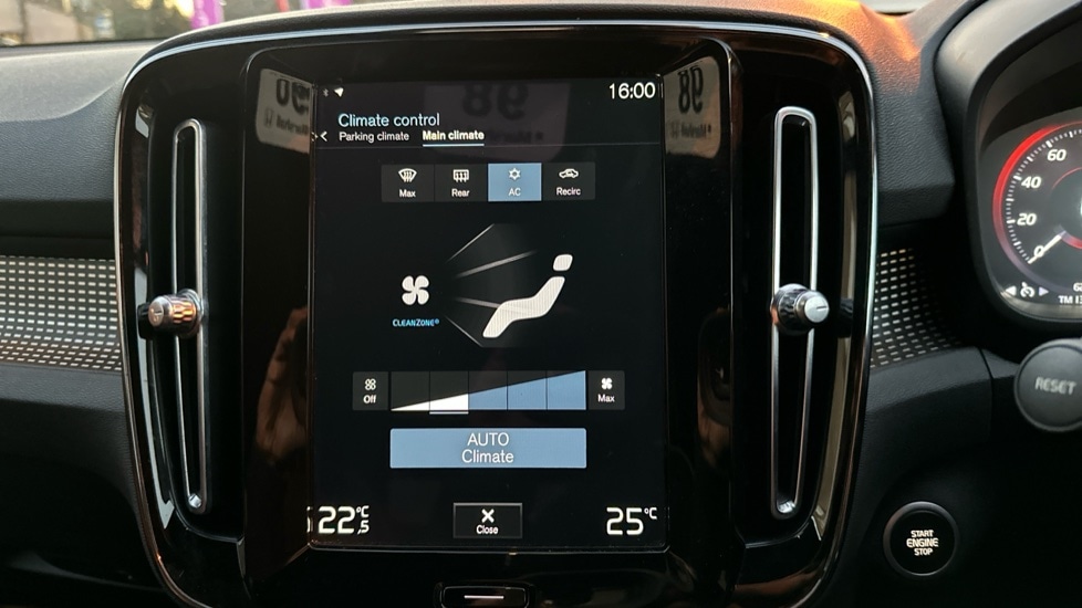 Used Volvo XC40 2020 for sale - 77010500: Photo 31