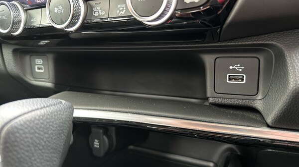 Used Honda HR-V 2023 for sale - 76116915: Photo 28