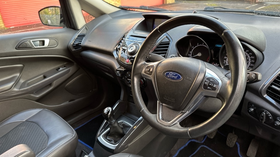 Used Ford Ecosport 2017 for sale - 76717345: Photo 9