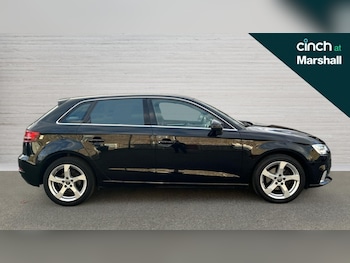 Used Audi A3 2018 for sale - 76265601: Photo 2
