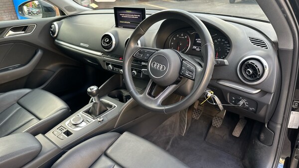 Used Audi A3 2018 for sale - 76265601: Photo 9