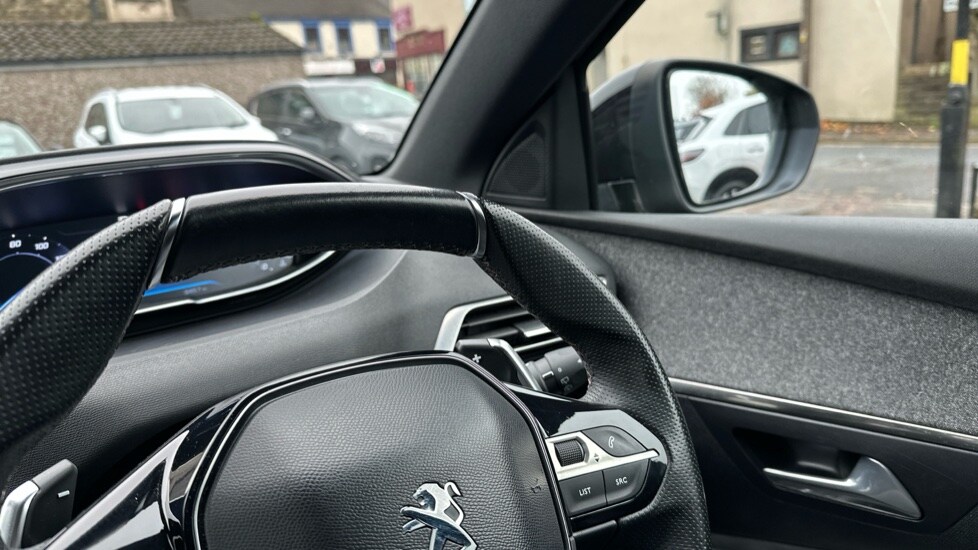 Used Peugeot 3008 2017 for sale - 76393616: Photo 25