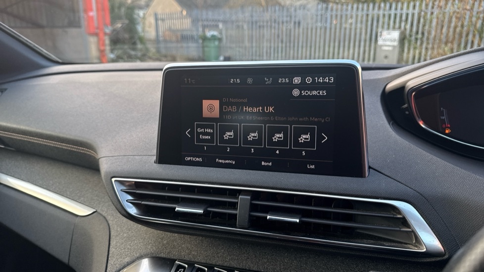 Used Peugeot 3008 2020 for sale - 76907913: Photo 31