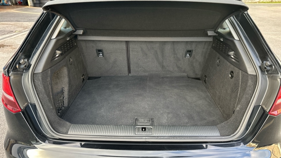 Used Audi A3 2018 for sale - 76466451: Photo 15