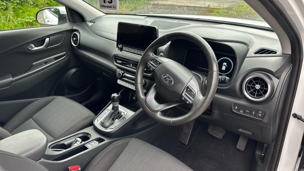Used Hyundai KONA 2021 for sale - 76183998: Photo 9