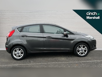Used Ford Fiesta 2017 for sale - 76229199: Photo