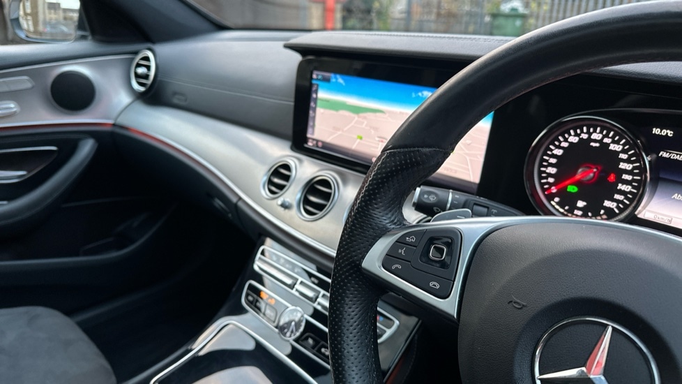 Used Mercedes-Benz E Class 2018 for sale - 76254959: Photo 25