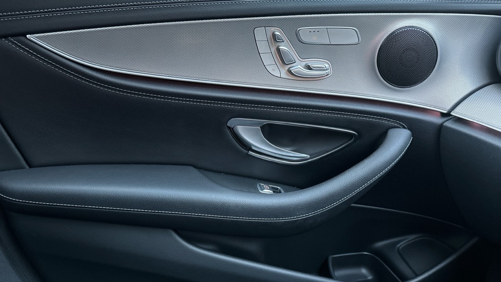 Used Mercedes-Benz E Class 2018 for sale - 76254959: Photo 32