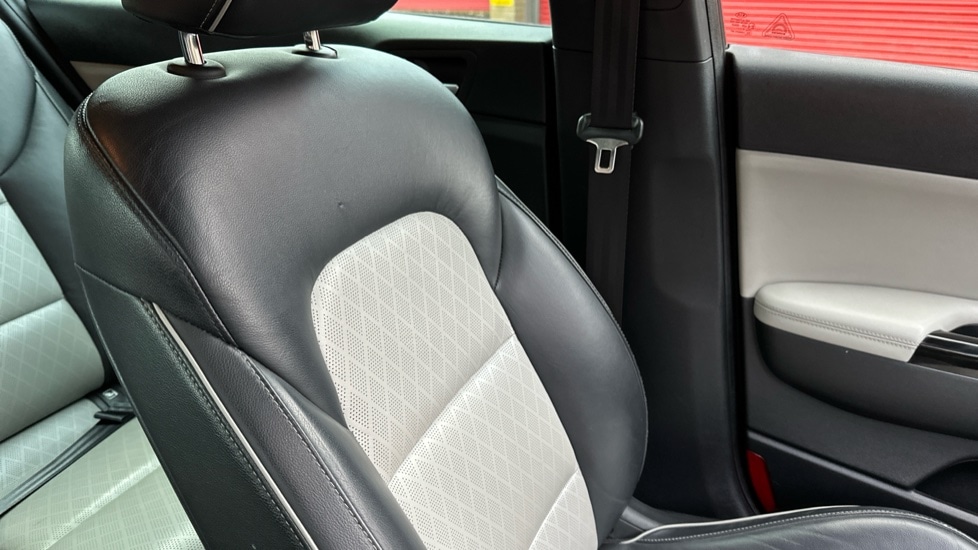 Used Kia Sportage 2016 for sale - 76914905: Photo 21