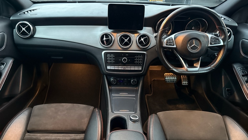 Used Mercedes-Benz GLA 2018 for sale - 76914891: Photo 11