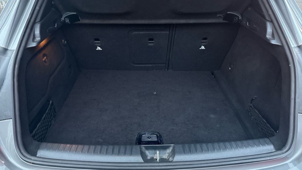 Used Mercedes-Benz GLA 2018 for sale - 76914891: Photo 15