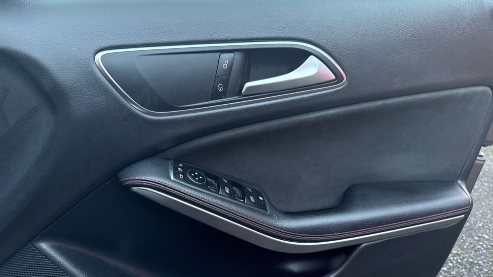 Used Mercedes-Benz GLA 2018 for sale - 76914891: Photo 28