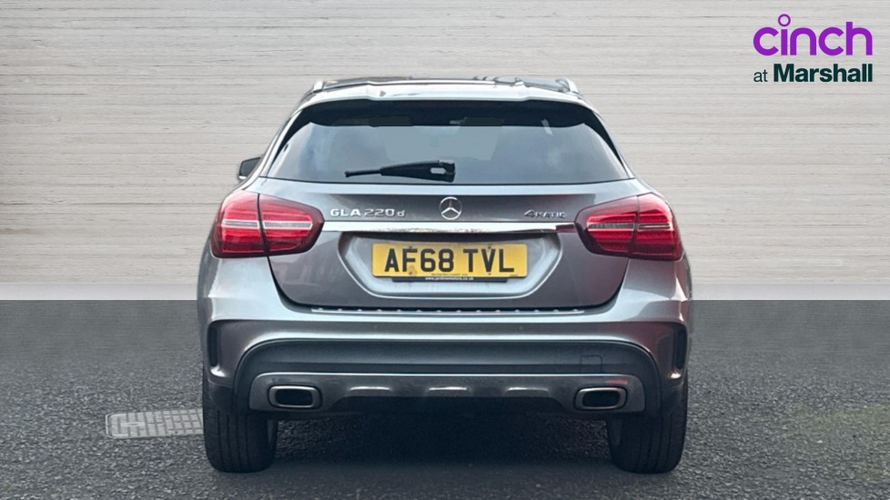 Used Mercedes-Benz GLA 2018 for sale - 76914891: Photo 4