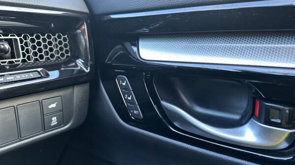 Used Honda CR-V 2024 for sale - 75641254: Photo 28