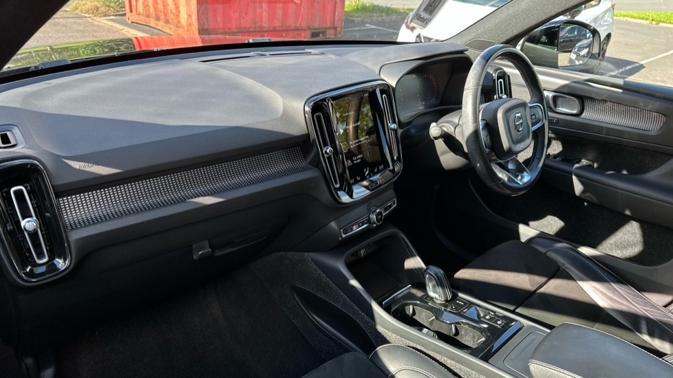 Used Volvo XC40 2020 for sale - 76773199: Photo 10
