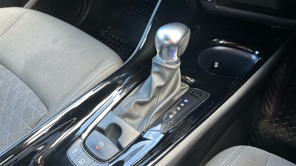 Used Toyota C-HR 2020 for sale - 76494007: Photo 26