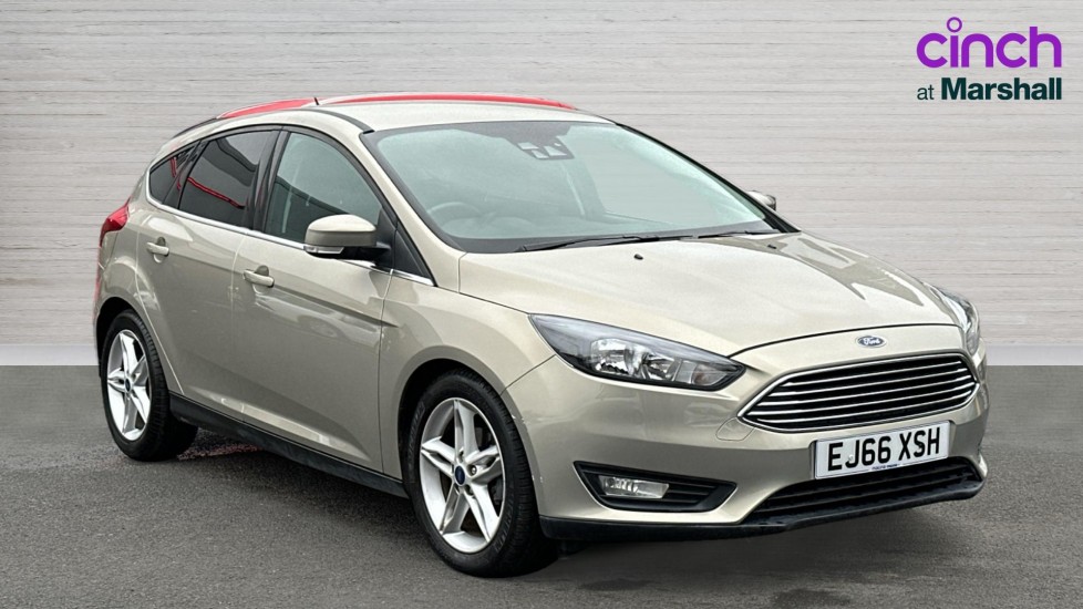 Used Ford Focus 2016 for sale - 76871760: Photo 1
