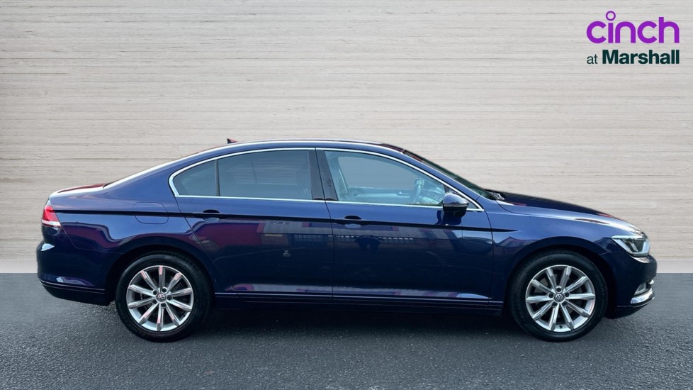 Used Volkswagen Passat 2019 for sale - 76780157: Photo 2