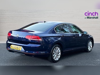 Used Volkswagen Passat 2019 for sale - 76780157: Photo
