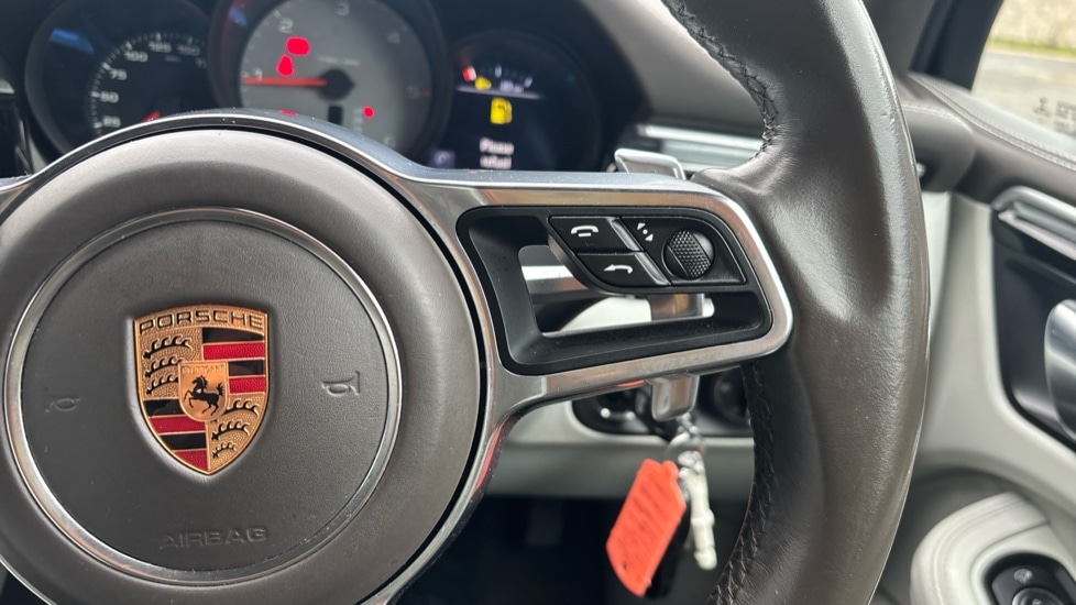 Used Porsche Macan 2017 for sale - 76297621: Photo 21