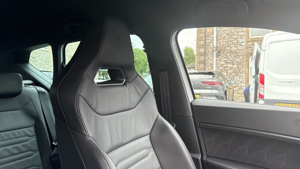 Used Cupra Ateca 2024 for sale - 75992896: Photo 30