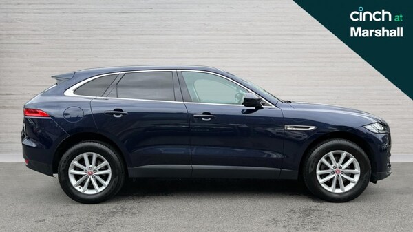 Used Jaguar F-Pace 2016 for sale - 76234062: Photo 2