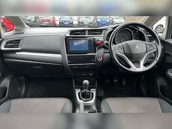 Used Honda Jazz 2018 for sale - 75451451: Photo