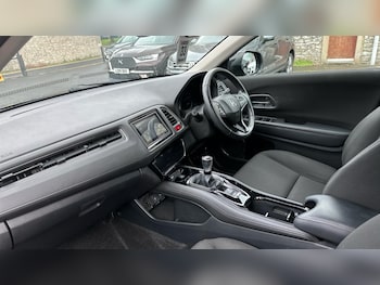 Used Honda HR-V 2016 for sale - 75763550: Photo