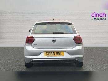 Used Volkswagen Polo 2018 for sale - 76696349: Photo