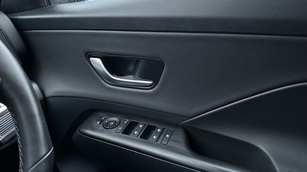 Used Hyundai KONA 2024 for sale - 77005238: Photo 30