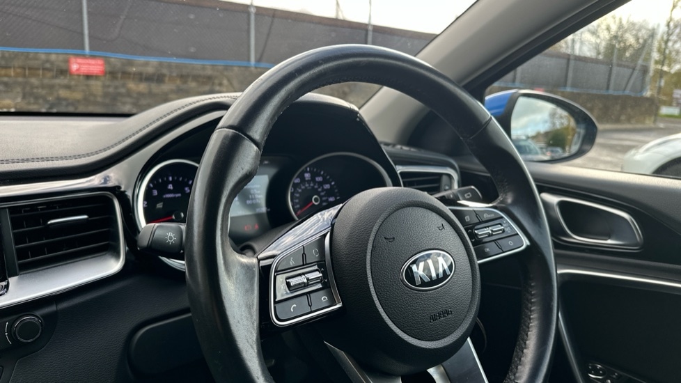 Used Kia Ceed 2018 for sale - 76328183: Photo 25