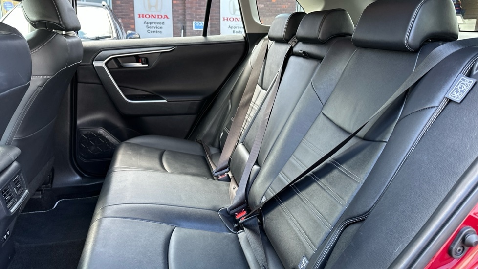 Used Toyota RAV4 2020 for sale - 76241509: Photo 14