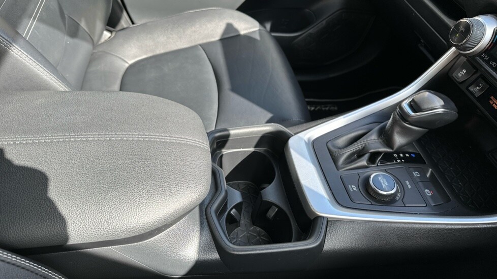 Used Toyota RAV4 2020 for sale - 76241509: Photo 27