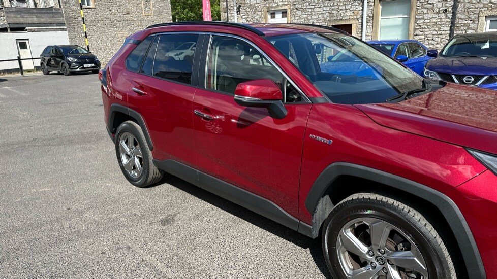 Used Toyota RAV4 2020 for sale - 76241509: Photo 37