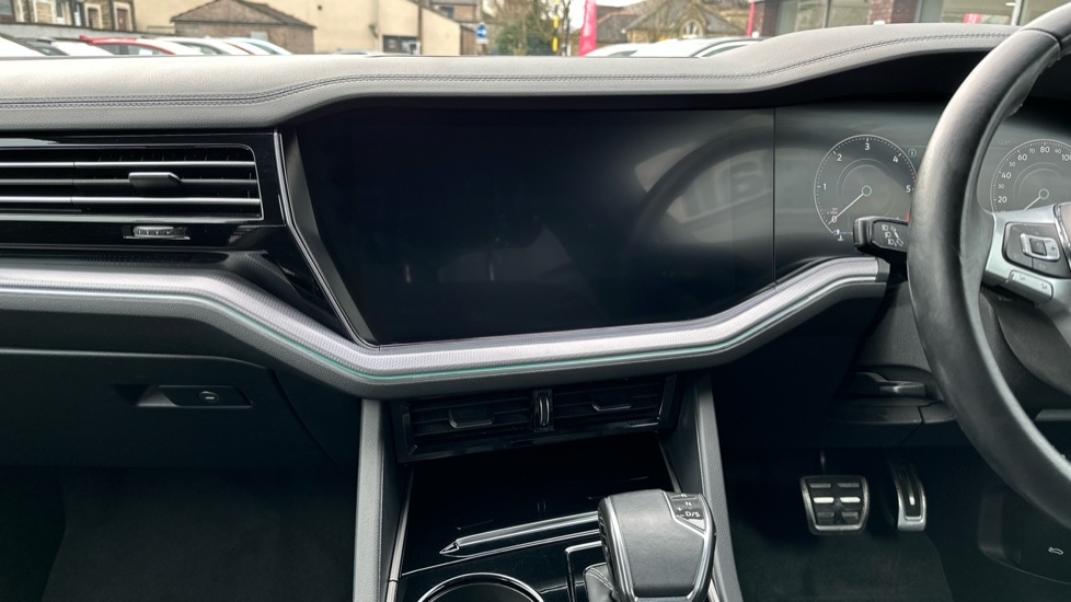 Used Volkswagen Touareg 2019 for sale - 76466202: Photo 12