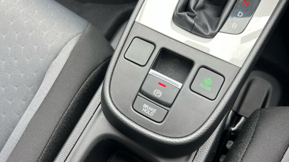 Used Honda Jazz 2025 for sale - 76415261: Photo 31