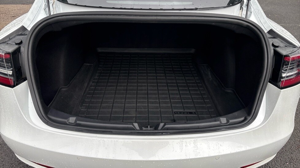 Used Tesla Model 3 2019 for sale - 76635749: Photo 15