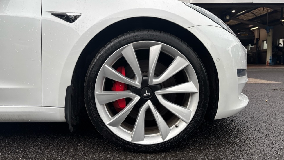 Used Tesla Model 3 2019 for sale - 76635749: Photo 20