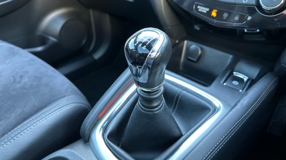 Used Nissan Qashqai 2017 for sale - 76966629: Photo 30