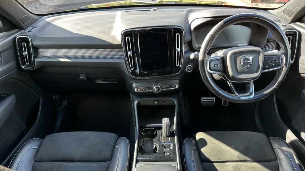 Used Volvo XC40 2020 for sale - 76533870: Photo 11