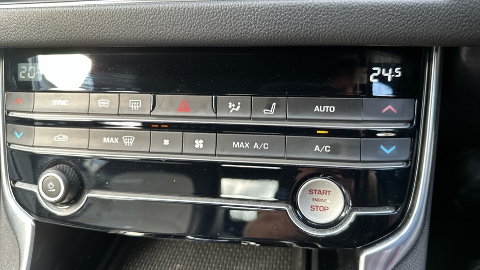 Vehicle 33