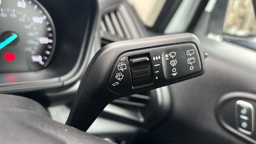 Used Ford Ecosport 2018 for sale - 76254913: Photo 23
