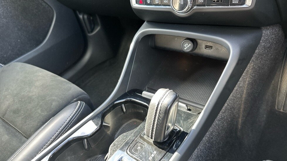 Used Volvo XC40 2020 for sale - 76458776: Photo 27