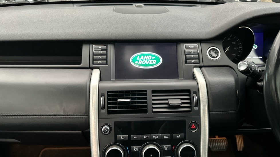Used Land Rover Discovery Sport 2015 for sale - 76514708: Photo 12