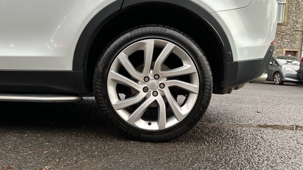 Used Land Rover Discovery Sport 2015 for sale - 76514708: Photo 18