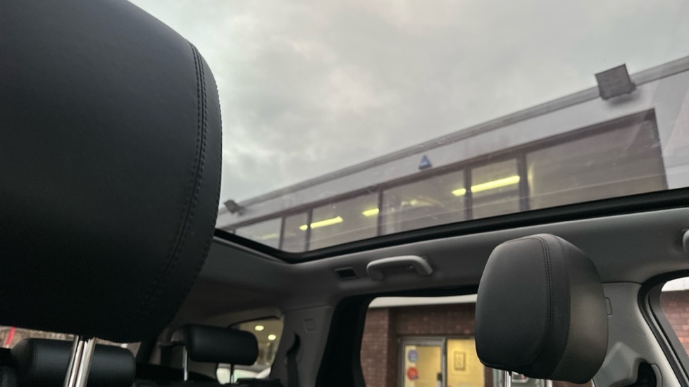 Used Land Rover Discovery Sport 2015 for sale - 76514708: Photo 30