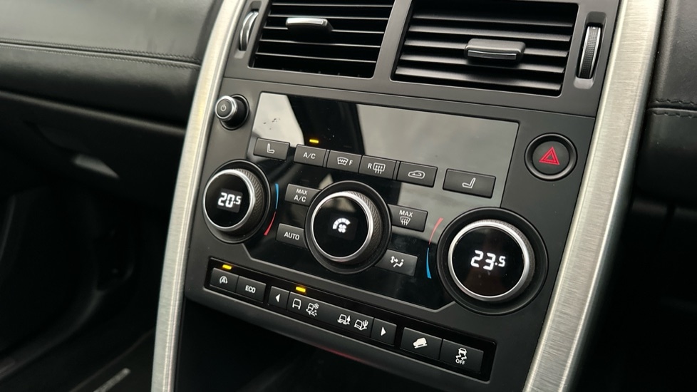 Used Land Rover Discovery Sport 2015 for sale - 76514708: Photo 31